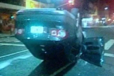 Moriatis, corredor de Turismo Carretera, chocó, volcó y su auto quedó ruedas para arriba