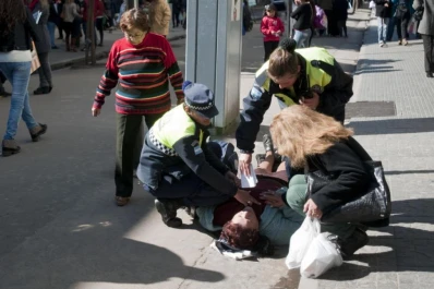 Los policías también pueden salvar vidas