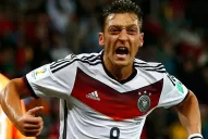 Alemania superó a una dura Argelia en el alargue y avanzó a cuartos