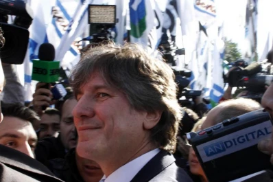 Intentan desentreñar cuál fue la “ruta del dinero”