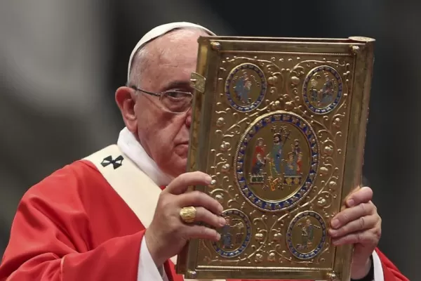 Según Francisco, la política facilita la corrupción