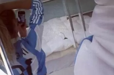 El aliento hot de Charlotte Caniggia a la Selección