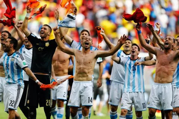 Argentina avanzó a semifinales después de 24 años y enfrentará a Holanda