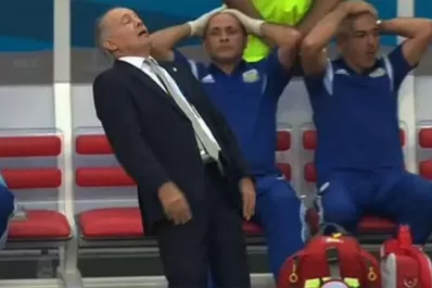 Los kelpers se burlaron del desmayo de Sabella con un chiste desubicado