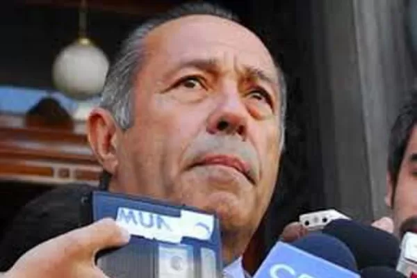 Anotan a Adolfo Rodríguez Saá en   la pelea presidencial