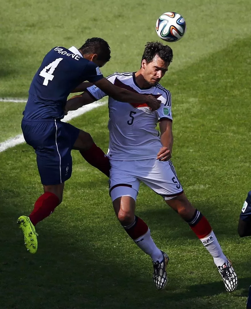 LETAL. MATS Hummels es una referencia inevitable en el juego áreo ofensivo de su equipo. Lleva dos goles en Brasi 2014. reuters