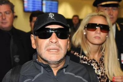 Diego Maradona insiste en su demanda contra Rocío Oliva
