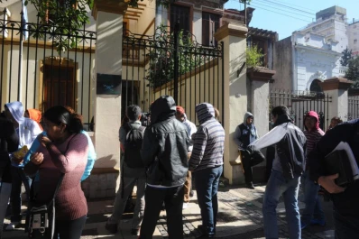 Piden que Gendarmería no controle los tours de compras