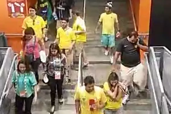 Los brasileños abandonaron el estadio antes del pitazo final