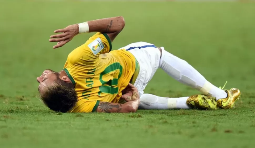 FIFA no sancionará a Zúñiga por la lesión de Neymar