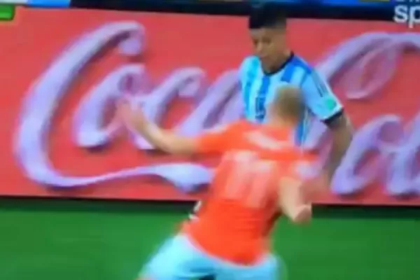 Video: mirá el caño de Marcos Rojo a Robben