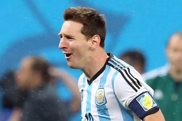 Las lágrimas de Messi en la carrera hacia Romero