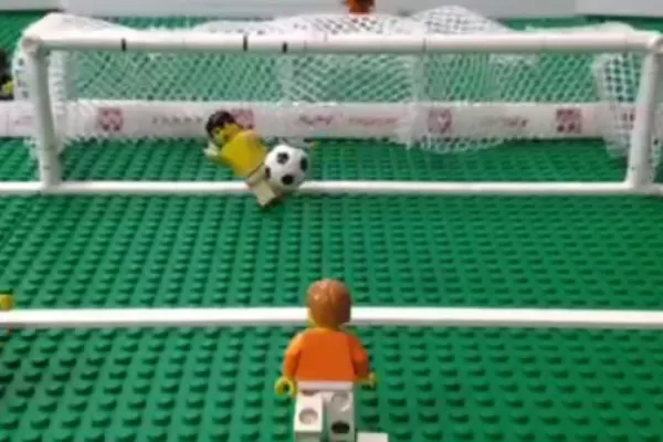 Las atajadas de Romero y el último penal de Maxi Rodríguez, como legos