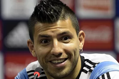Agüero desafía a los alemanes: que piensen que son favoritos