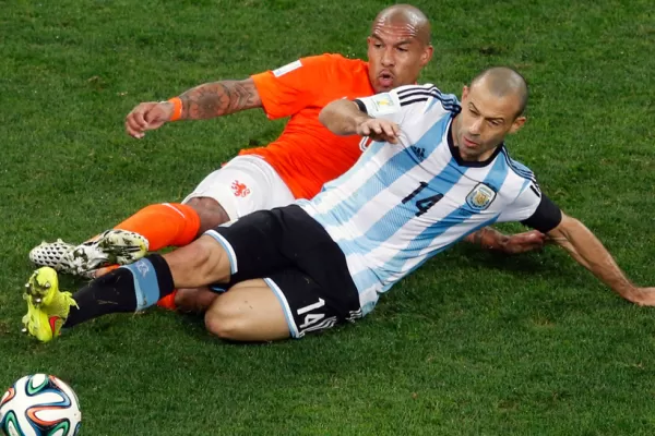 El Balón de Oro debió ser para Mascherano, según los lectores