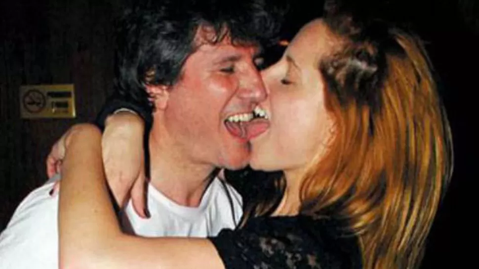 APASIONADOS. Boudou y su novia, a los besos. FOTO TOMADA DE IPROFESIONAL.COM