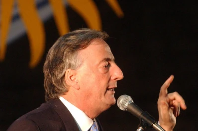 Goles que tapan índices, corrupción y mentiras