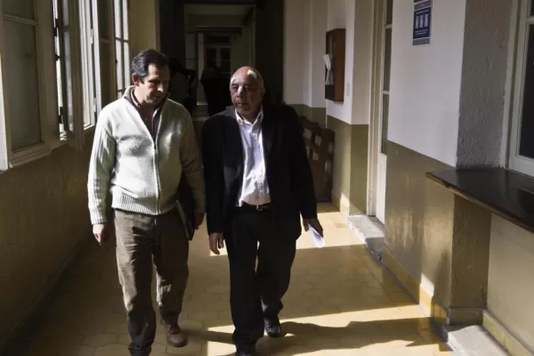 Barros declaró que  su compañera de lista trató de asesinarlo