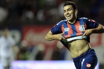 Un problema cardíaco frenaría el traspaso de Angel Correa