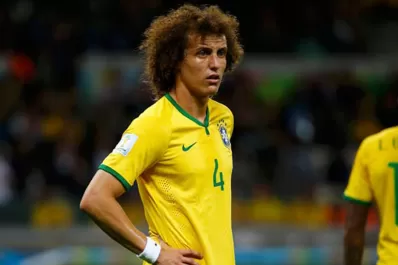 David Luiz quiere llegar virgen a su casamiento