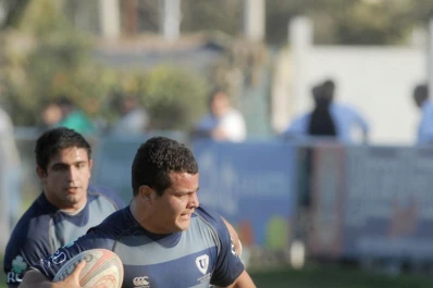 Va cayendo gente al baile