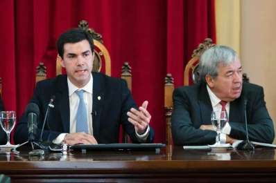 Rossi se autopostula y Urtubey critica la interna entre porteños