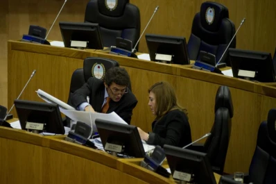 En el recinto, el amayismo se le plantó al Gobierno