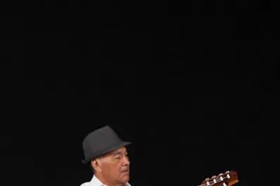 La Negra recibe a “Colacho” Brizuela