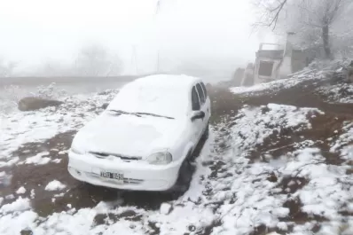 Volvió a llover blancura desde el cielo tafinisto