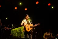 La fiesta continuaba hasta el mediodía en la plaza del lugar