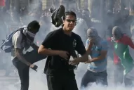 Protestas en París y en Londres