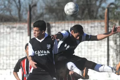 Central Norte le ganó a La Florida por 2 a 1 y se afianza en la cima