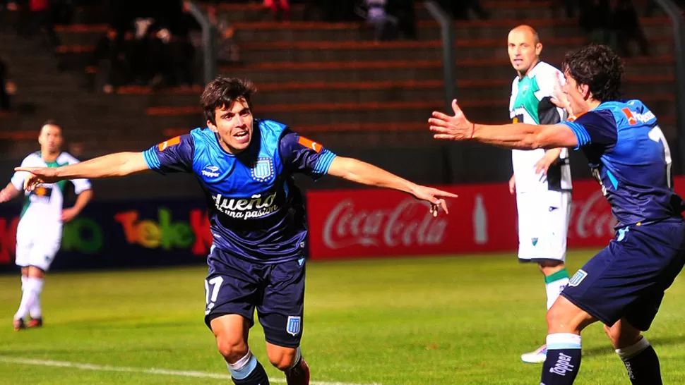 DEBUT SOÑADO. En sus primeros minutos con la camiseta de la Academia, el ex Ferro anotó el gol de la victoria. FOTO TOMADA DE COPAARGENTINA.ORG
