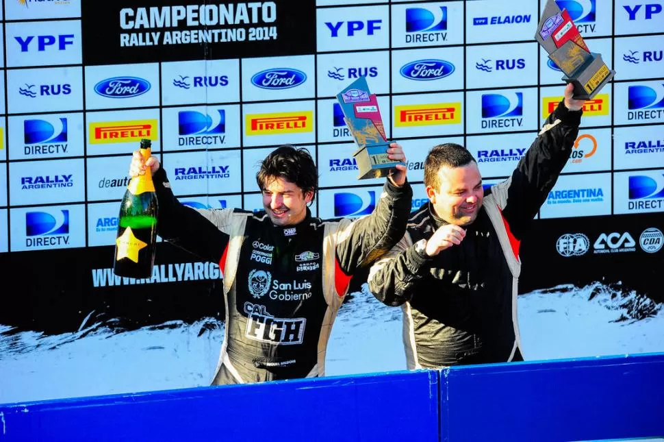 FELIZ. Miguel Baldoni es todo sonrisas en el podio cordobés. 