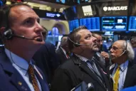 La Bolsa se desbarrancó y el dólar blue subió a $ 12,70