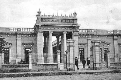 La primera ocupación de la UNT