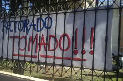 La UNT pide participar de la negociación entre la Nación y Adiunt