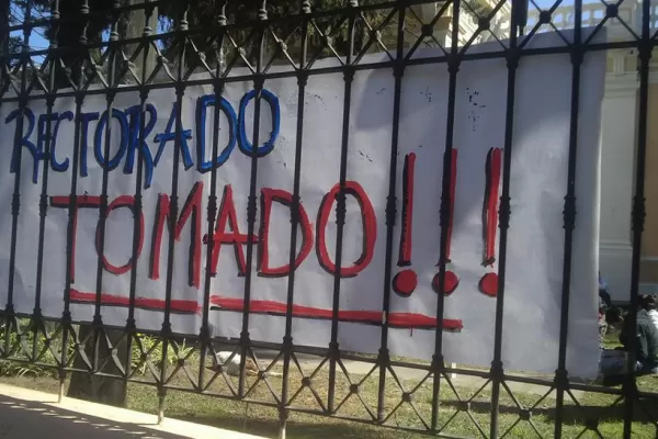 La UNT pide participar de la negociación entre la Nación y Adiunt