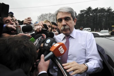 Aníbal Fernández: “no tengo dudas, le ganaría a Scioli y a Randazzo”