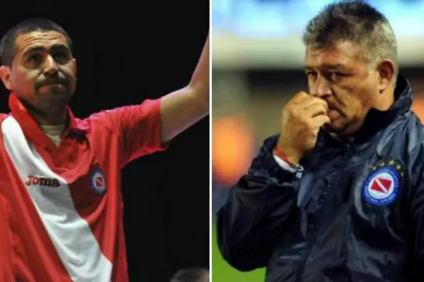 Borghi: Si lo llevo al banco a Riquelme, me mata