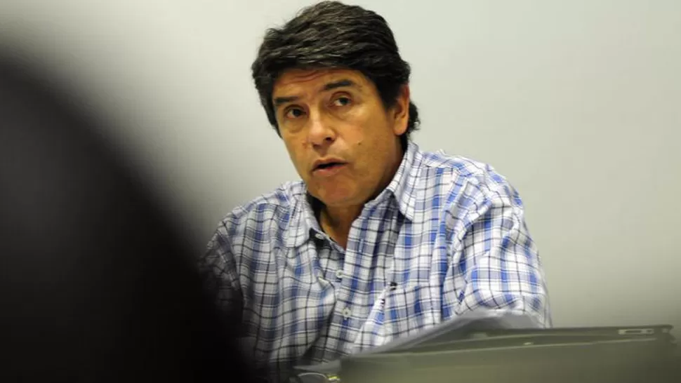EN EL BANQUILLO. Miguel Brito, ex titular de la repartición, sería el primer alperovichista en declarar. ARCHIVO LA GACETA