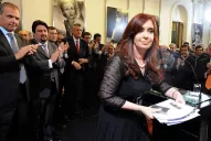 Cristina Fernández convocó a los gobernadores para anunciar un nuevo plan de viviendas