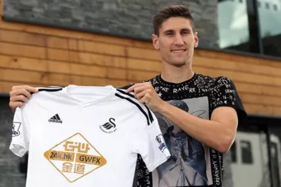 Swansea pagó una fortuna por Fede Fernández