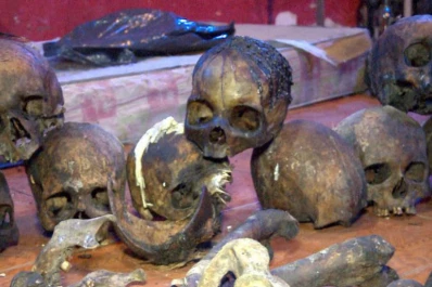Hallan 15 cráneos humanos en una casa en la que funcionaba un templo umbanda