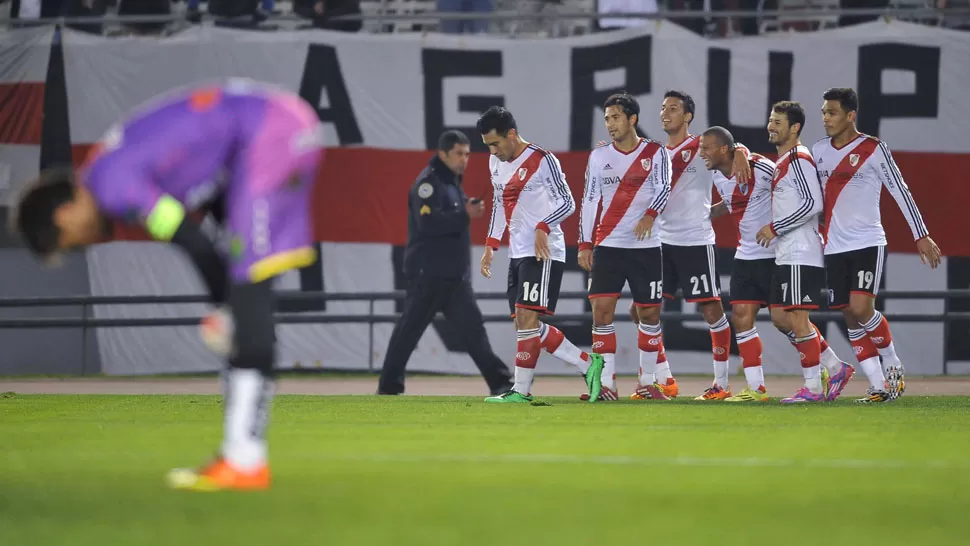 DESTACADO. El juego desplegado por River Plate. FOTO TÉLAM.