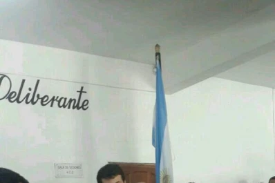 Dejó su banca del PJ y se “mudó” al canismo