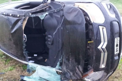 Perdió el control de su vehículo y volcó en Lomas de Tafí