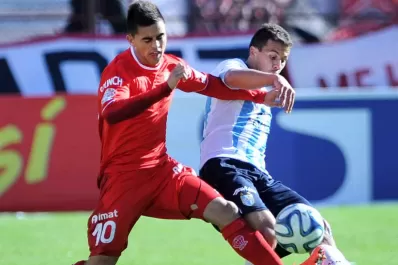 Atlético perdió el invicto ante Huracán en un vibrante partido