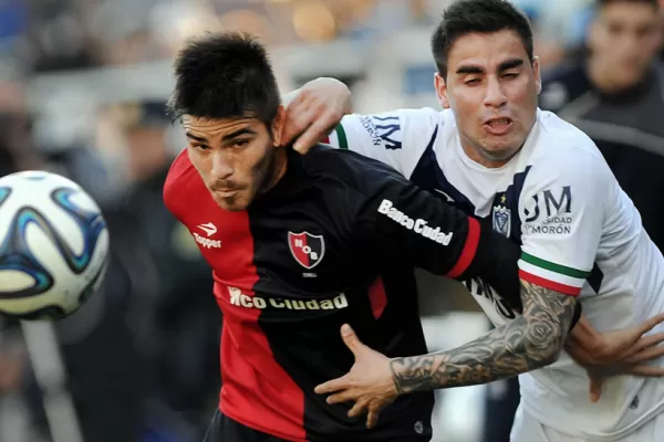 Vélez empató con Newell's y alcanzó a River en la cima