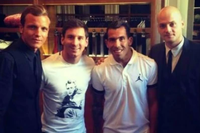 Tevez posó con Messi y su regreso a la Selección está más cerca